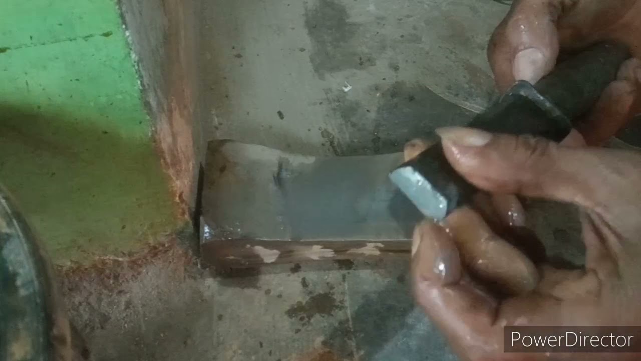 MENYEPUH DAN MENGASAH PAHAT KAYU MANUAL.