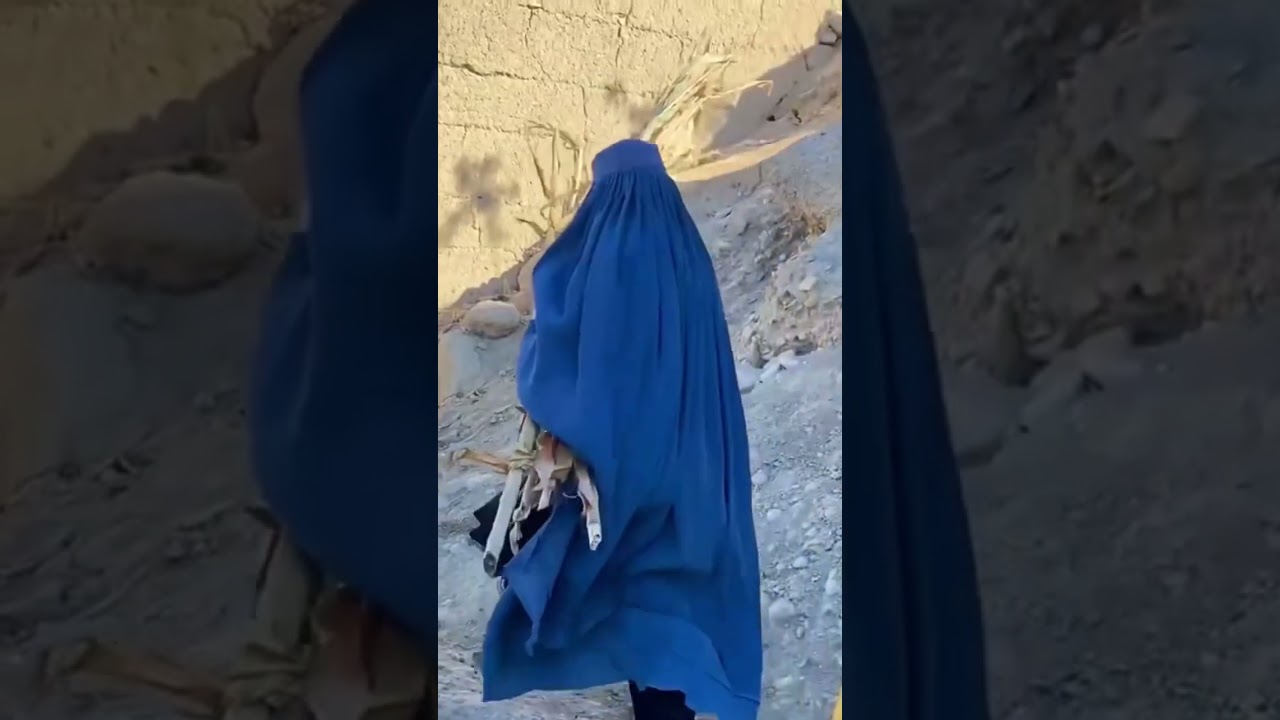 Donation to widow woman #afghanistan #charity #younassadat #mothers #villagelife #donation
