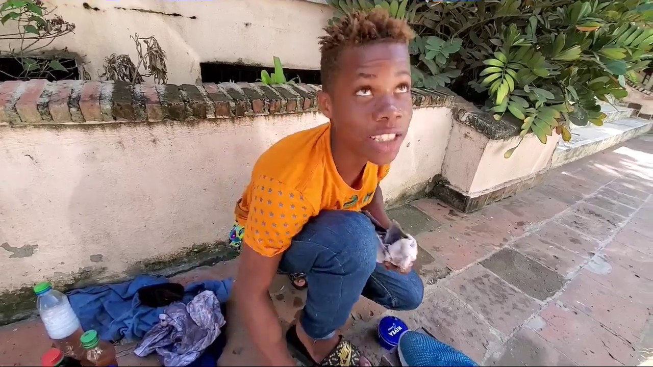 BOCA CHICA'S Teenage BUSINESS MAN in Dominican Republic