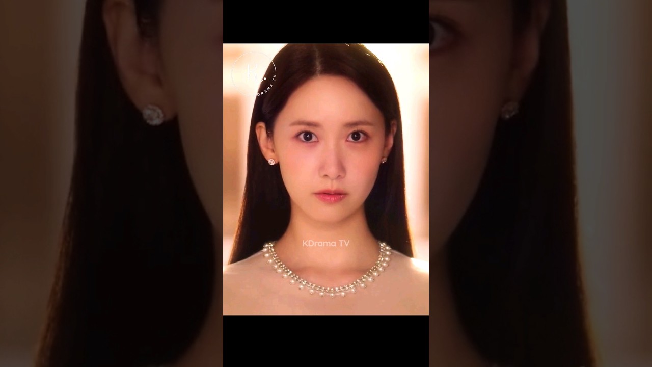 Yoona is so beautiful😍 [King The Land Episode 8] #sarang #samir #kdrama