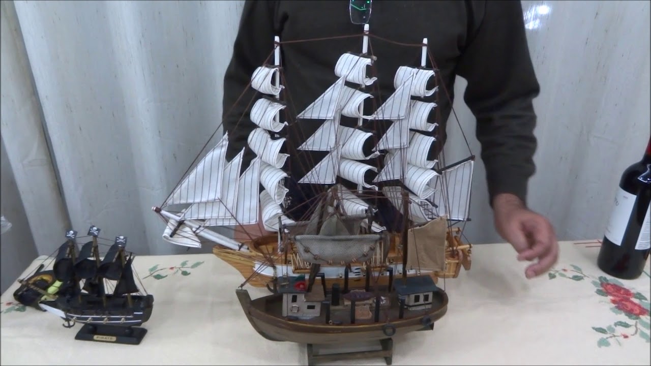 Barco Caravela Decorativo 50 Cm   Réplica em Madeira Maciça Constitution