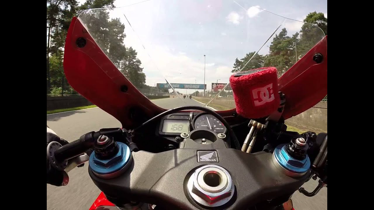 Circuit Zolder snel 29/6/15 CBR954rr 2003