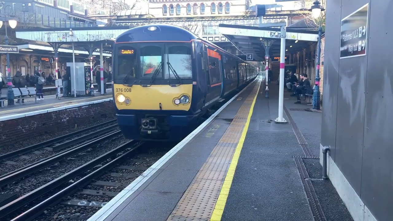 Class 465 departing + 376 passing Denmark Hill.