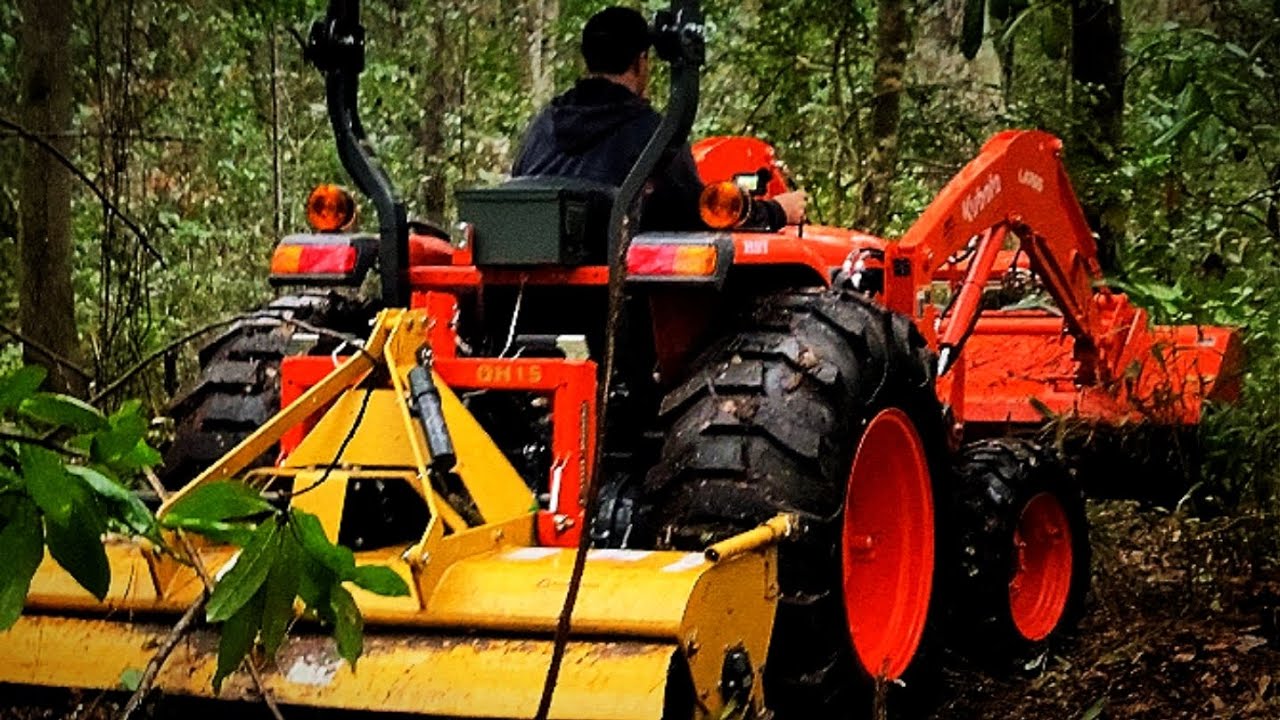 [KUBOTA L4701]  IS IT A TRACTOR OR A BULLDOZER?