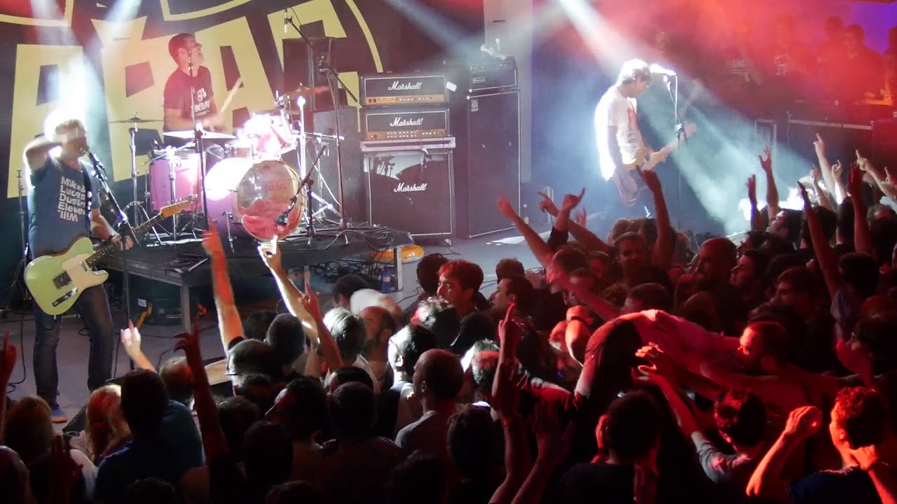 Airbag - Marta no es una Punk  (Gabba Rafa Hey !! Sala Mon, Madrid 21/10/2017)