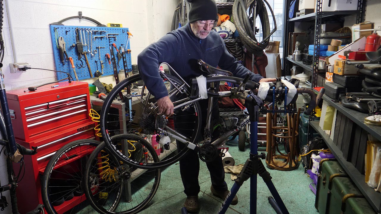 aereo e bici . imballaggio spedizione e problemi annessi