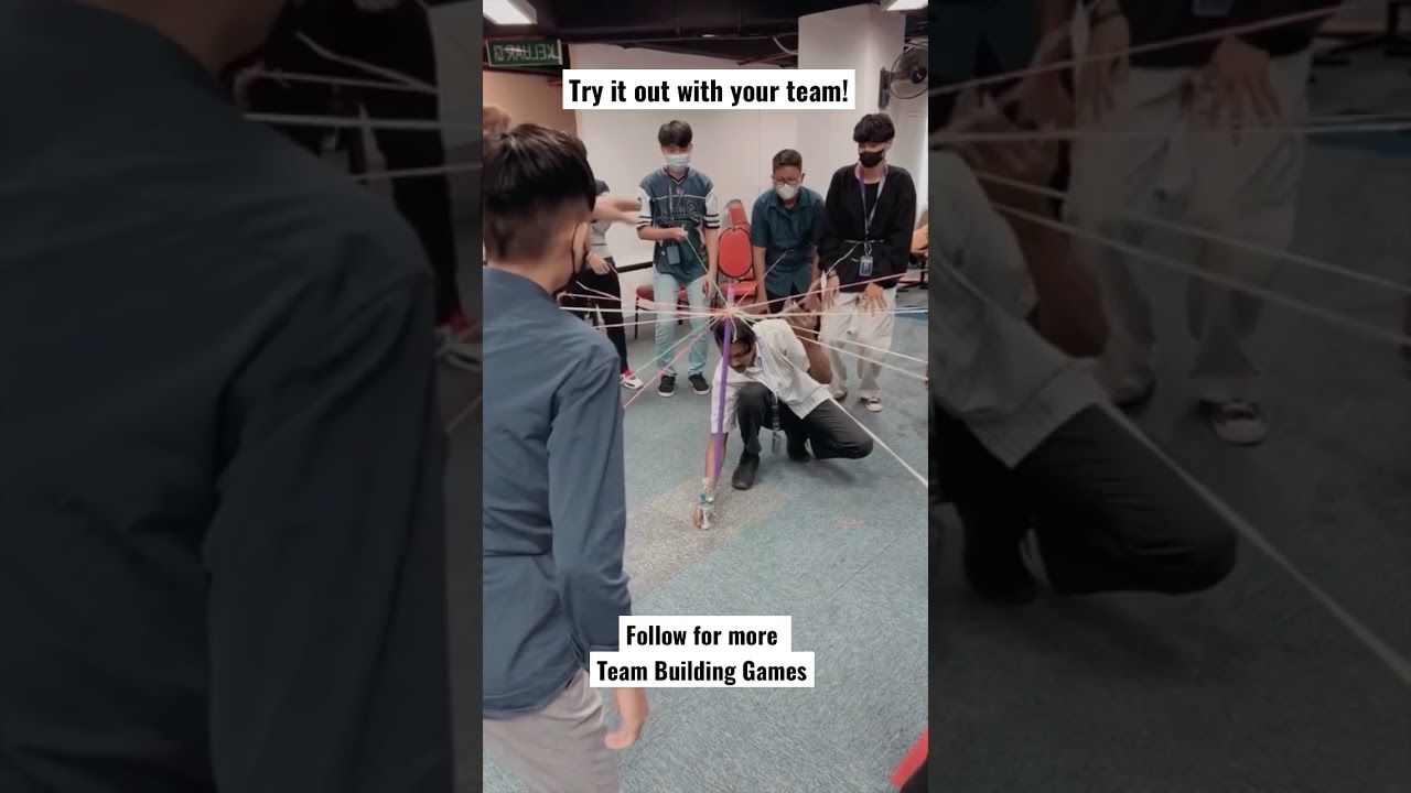 Get the pen in the bottle! 🖊️ Fun Team Building Game! 😃