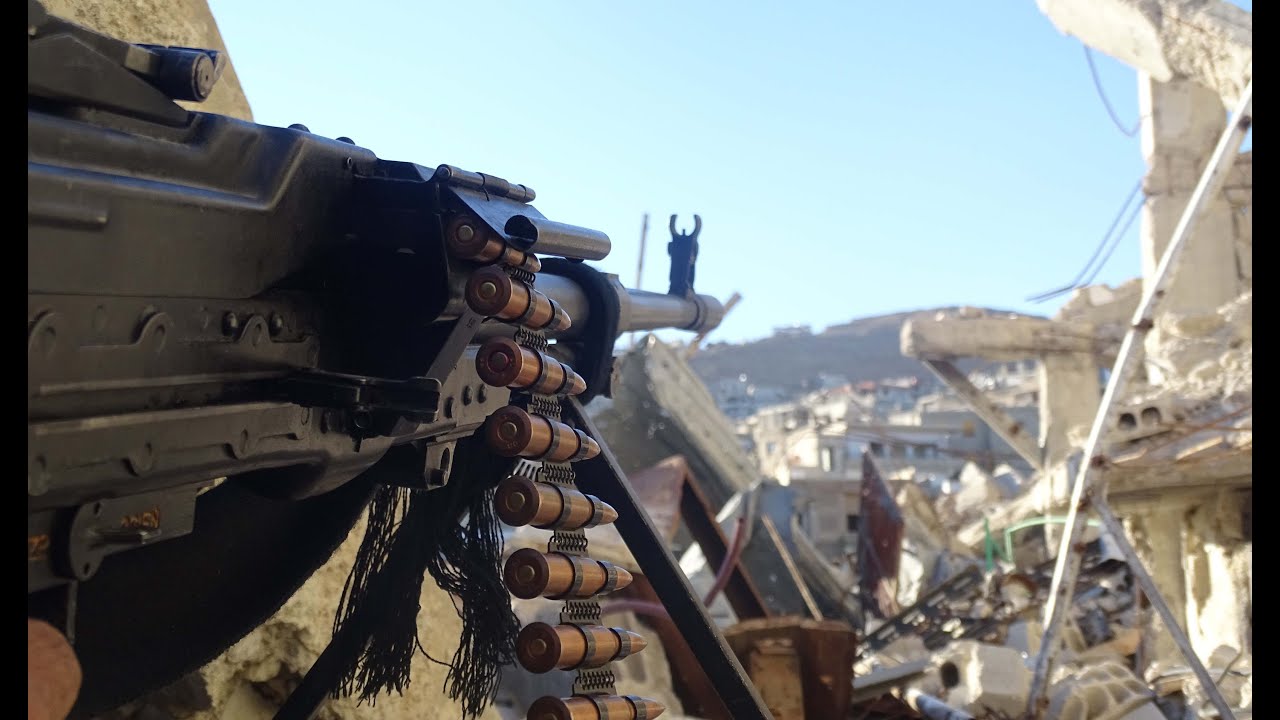الجيش السوري ينتشر حول 