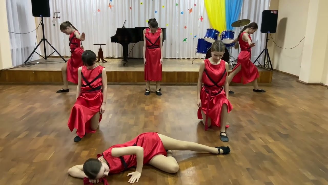 ТК «Реверанс» - «Тіні забутих предків»