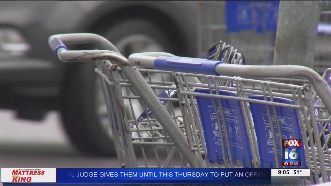 Retired teacher pushed down, purse stolen in broad daylight