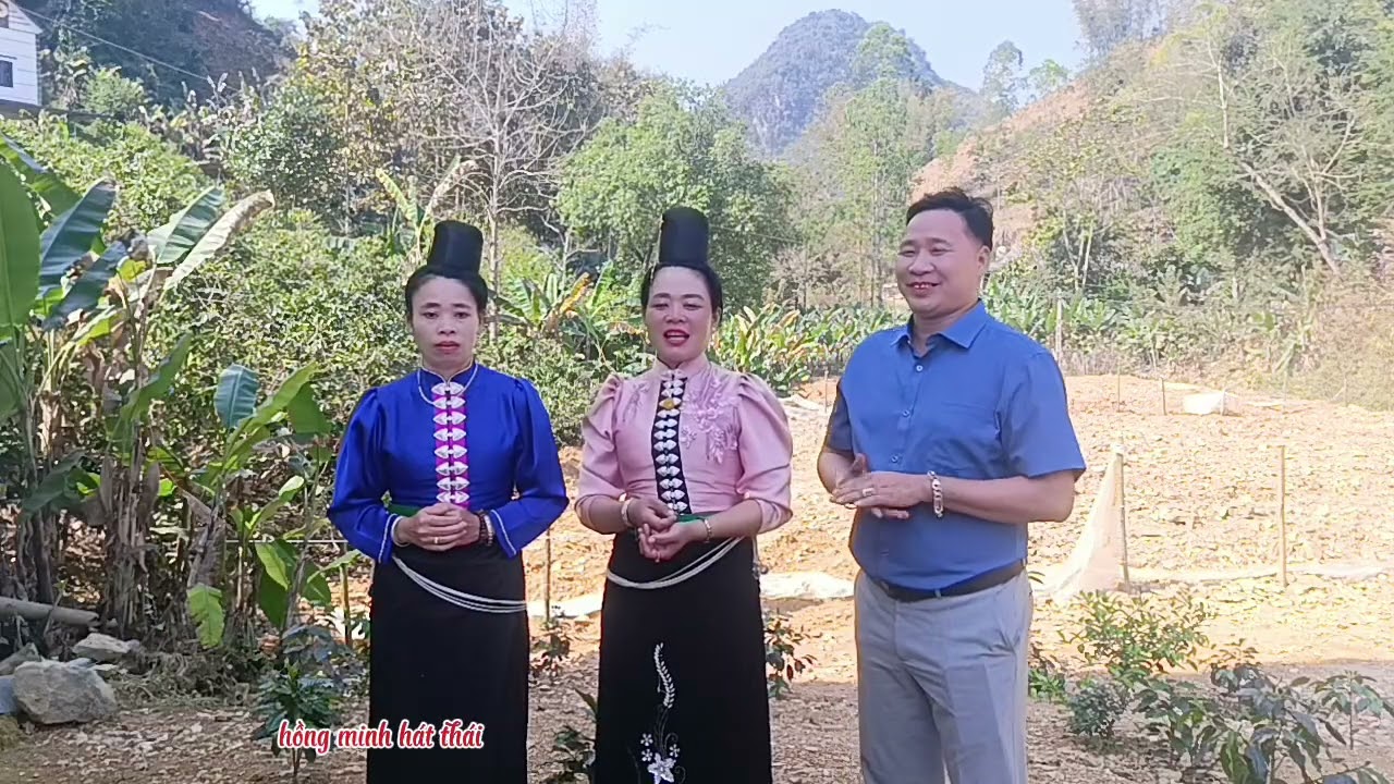 HỒNG MINH VÀ DŨNG TƯƠI HÁT MỘT BÀI CHÀO XUÂN 