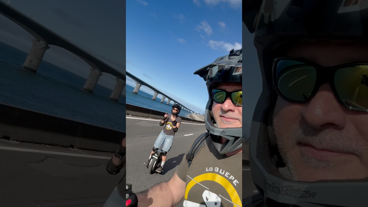 Family trip on EUC in Reunion Island #monoroue #gyroroue #eucgirl #electricunicycles #insta360x4