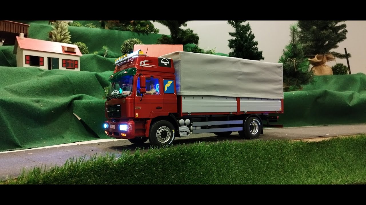 MAN F2000