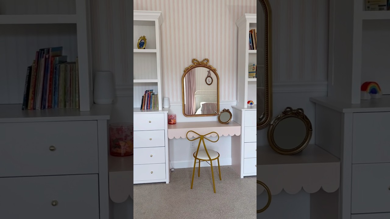 What a transformation for this girls bedroom! #bedroomtransformation #bedroom #bedroomdecor