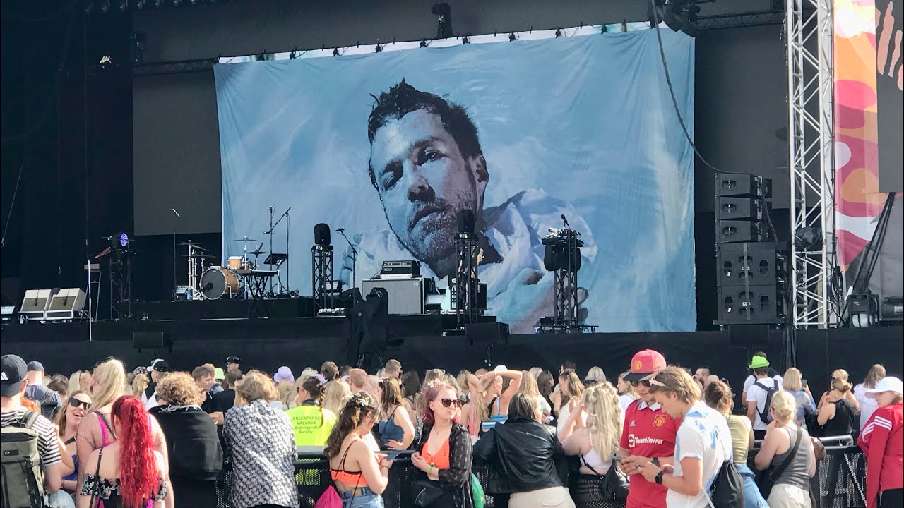 Olavi Uusivirta - Me ei kuolla koskaan - Ruisrock 8.7.2023.