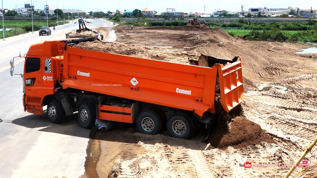 Amazing New Dump Trucks Dumping Sand with Bulldozer Filling Huge Flooded Land Foundation