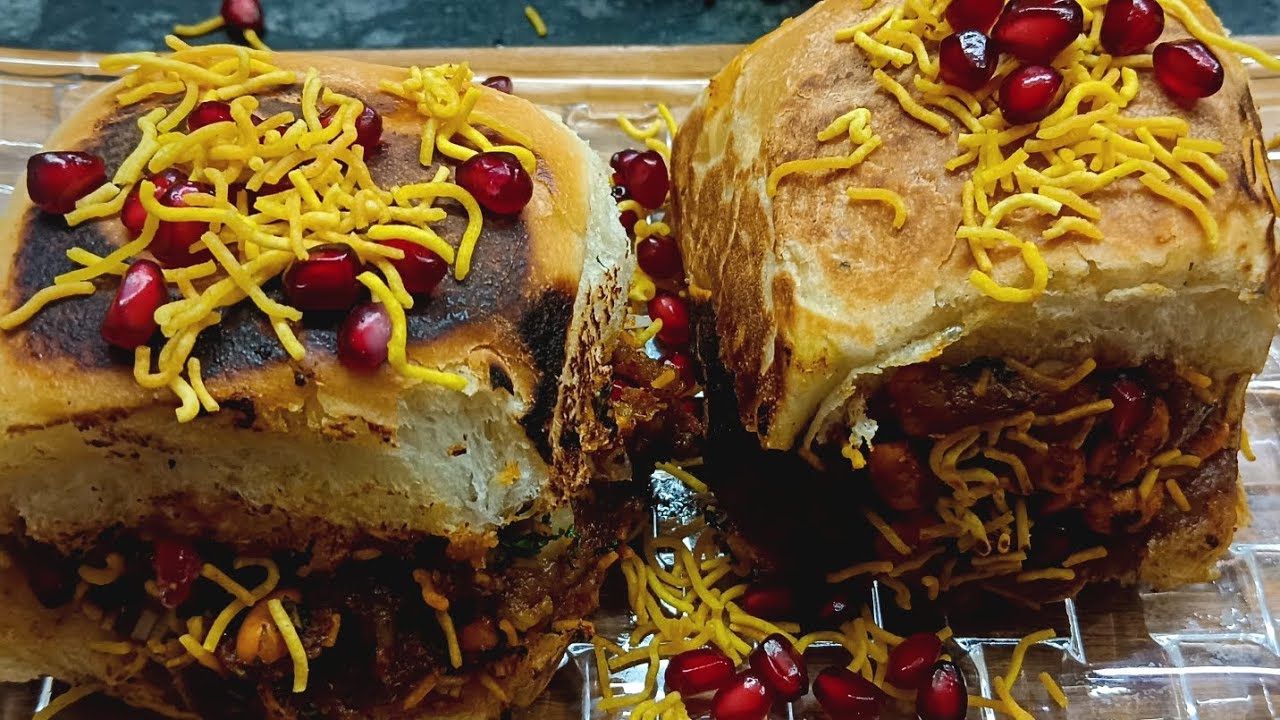 Kachhi Dabeli Recipe | Gujarat ki Famous Street Food Dabeli Ghar Par Kaise Banaye
