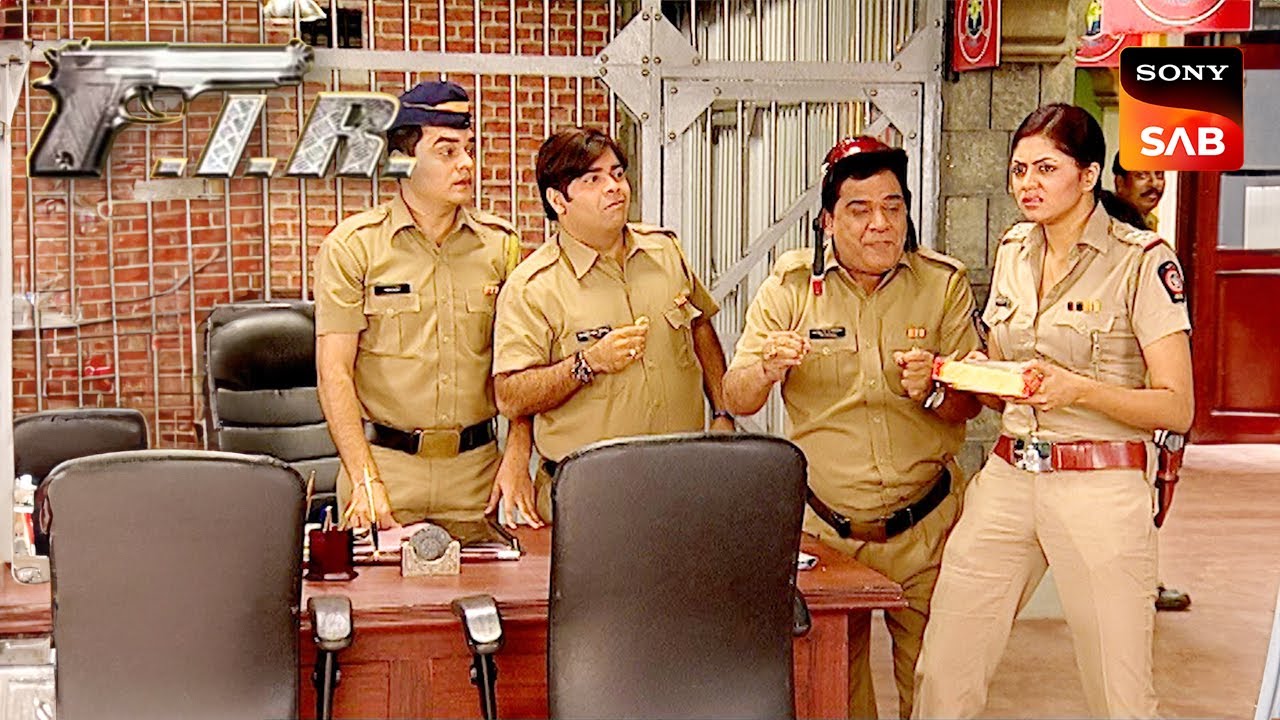 नया Second Hand Scooter लेने पर Gopi ने बाँटी मिठाई | F.I.R. | Full Ep | Billu's Comedy Chronicles