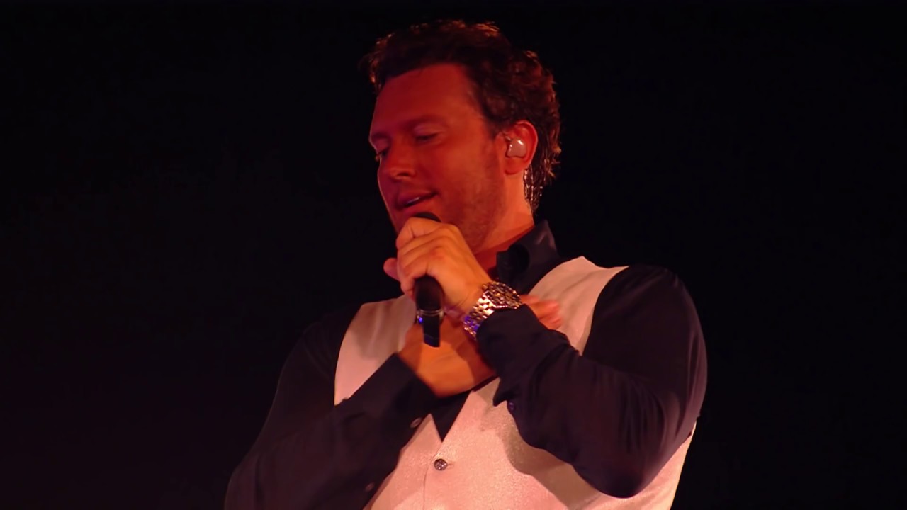 Tino Martin - Jij liet me vallen (In The Round) [Live in de Ziggo Dome 2018]