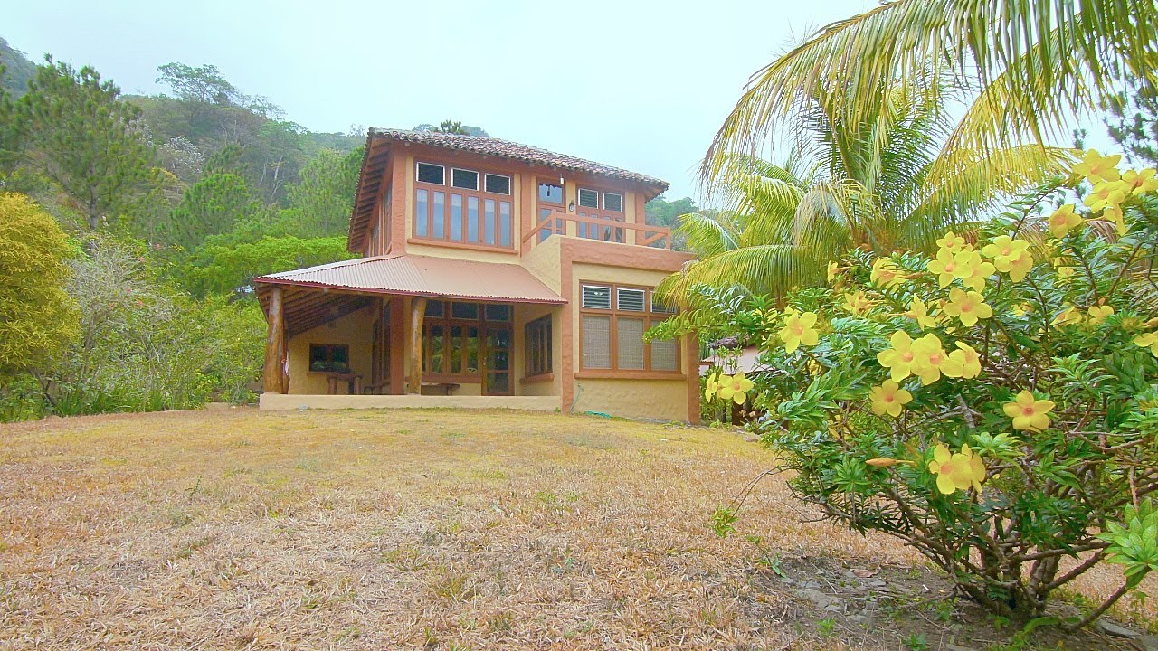 Altos del Maria, Chame - Hermosa Casa en VENTA | Inmobiliarias, Bienes Raíces en Panamá