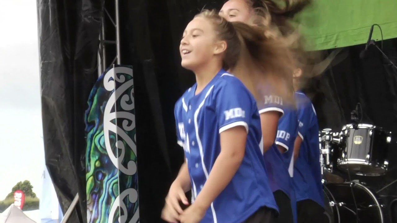 Waitangi 2021 - Mafia Dance Family 2
