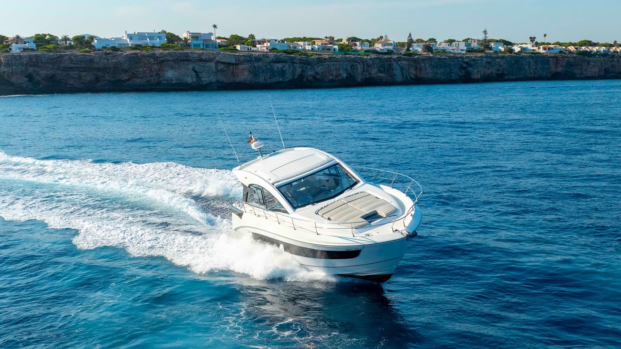 Beneteau Gran Turismo 45 Performance and Design Motor Yacht