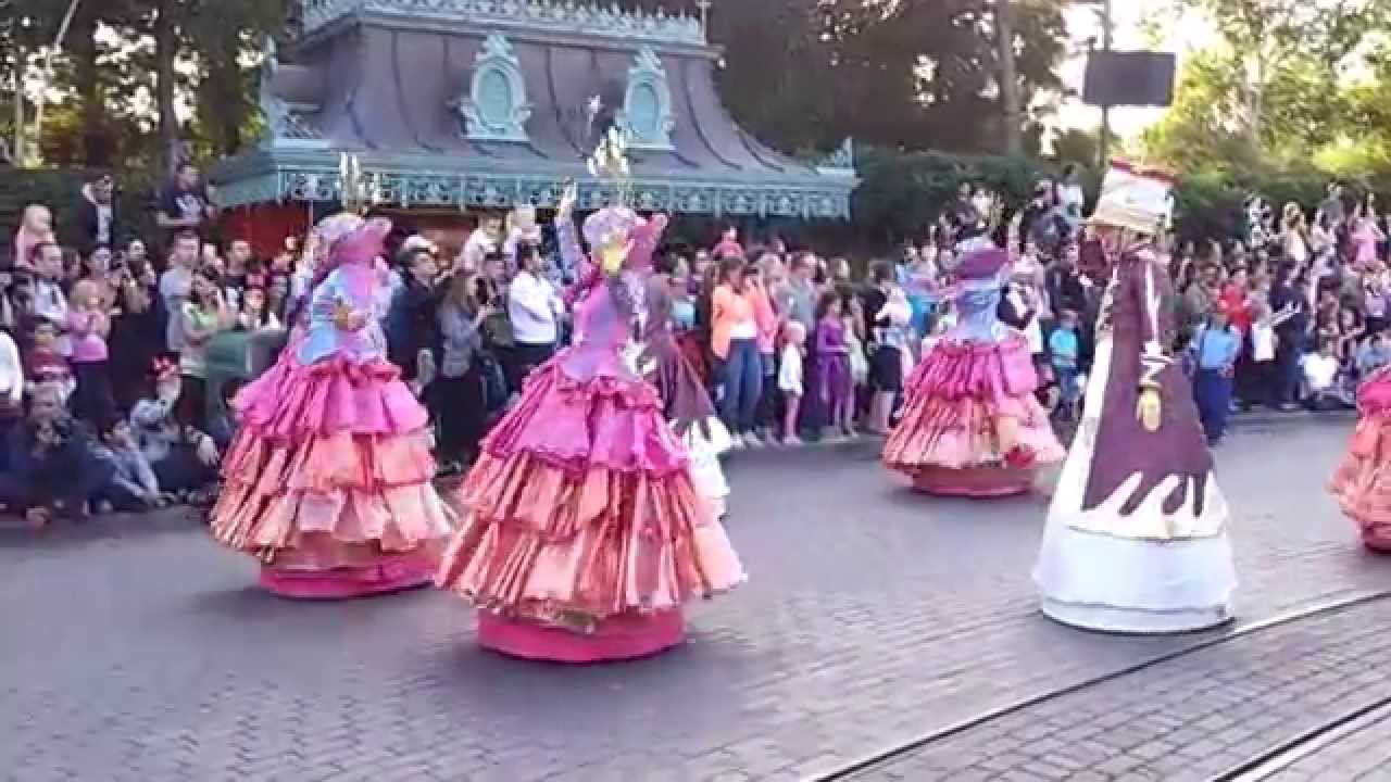 Disney Magic on Parade! - Paris Disneyland