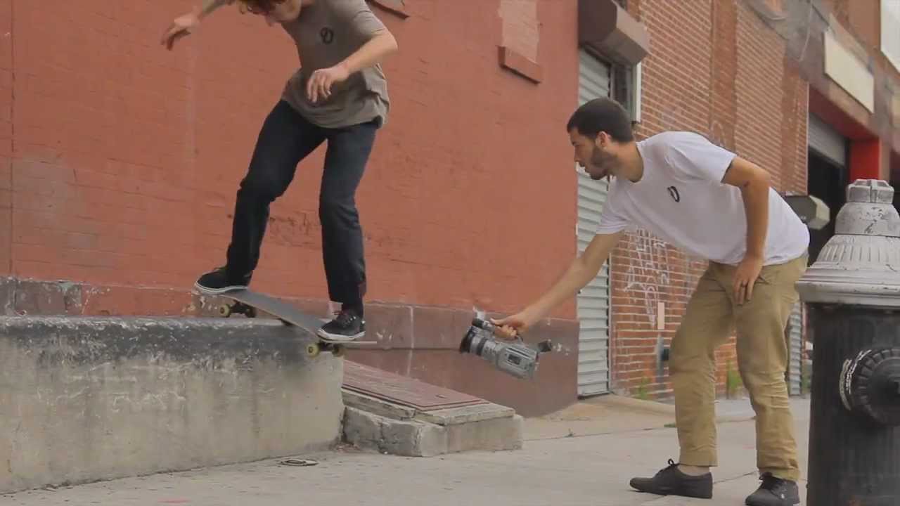Venue Skateboards : Bust NYC