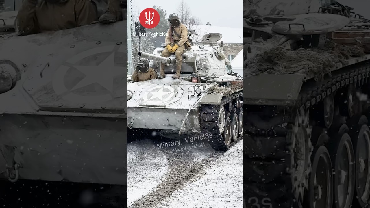 Snowy M24 Chaffee ❄️ ⛄️ #tank #ww2 #history #army #war #military #vehicles #museum #war #wot #snow