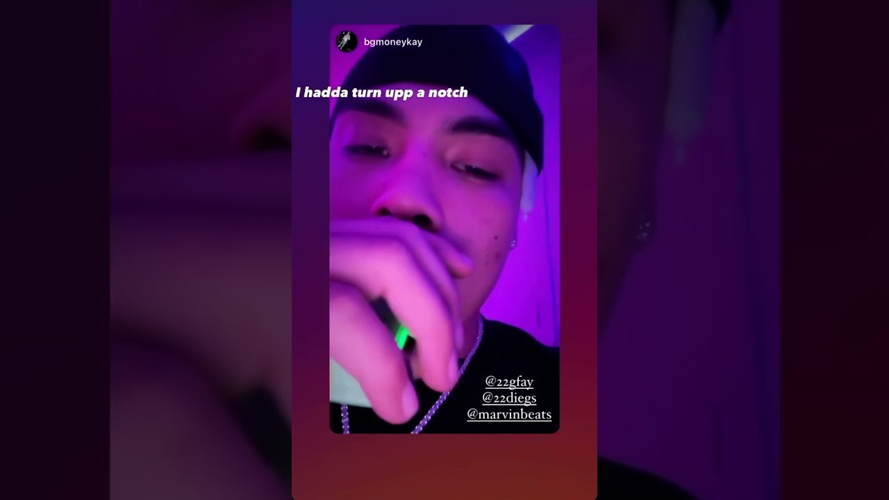 22gfay working on new music 🎙️🍾