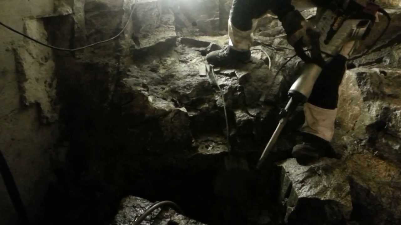 Hudraulisk fjellsplitting,slik gjør vi etter at vi er ferdig med å splitte fjellet. Blast-it.no