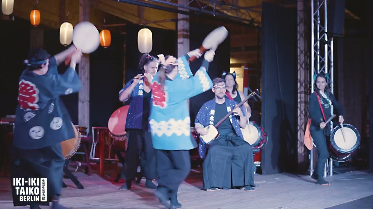 Shamisen meets Shinobue meets Taiko - Tsugaru Jinku