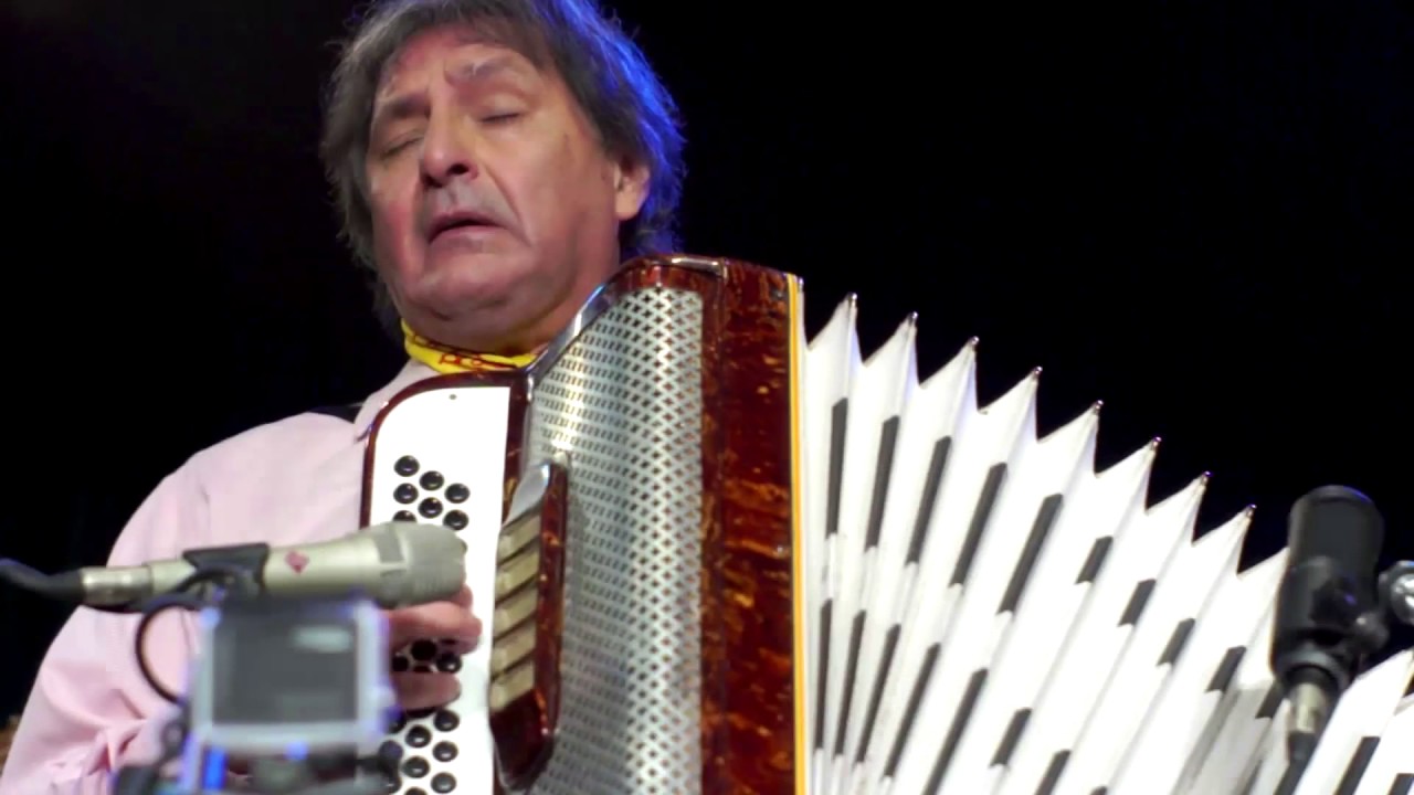 Monchito Merlo 