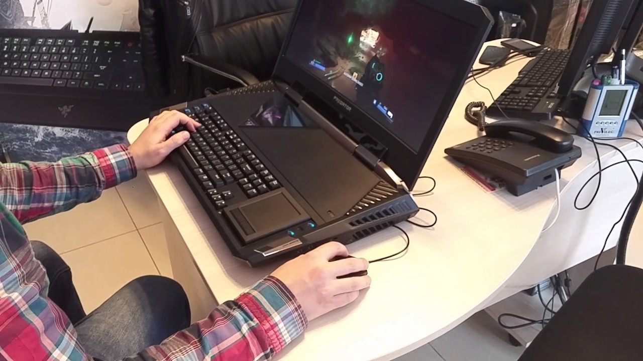 Acer Predator 21X gameplay