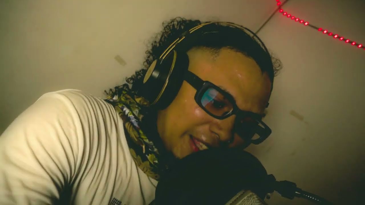 GANXIEL / TAP MIC #9 - PROD. EL AQUELARRE