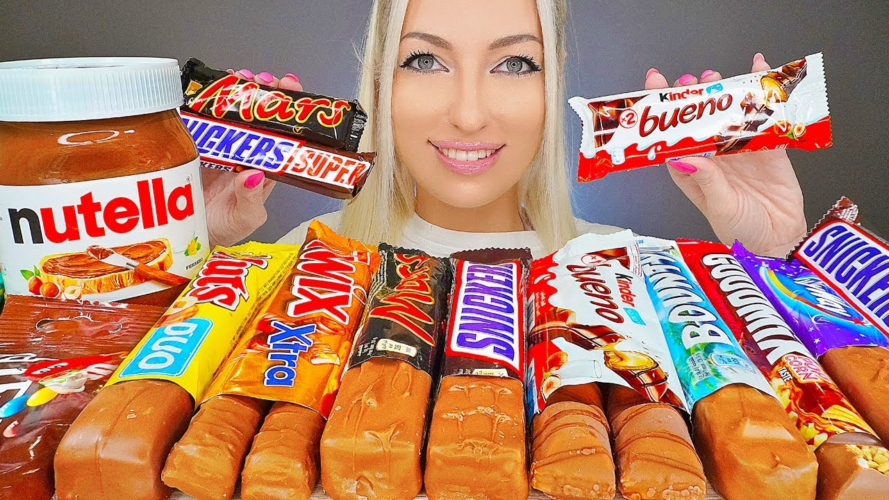 ASMR EATING CHOCOLATE CANDY BARS, NUTELLA, KINDER, SNICKERS (DESSERT) MUKBANG, 달달한 음식 먹방