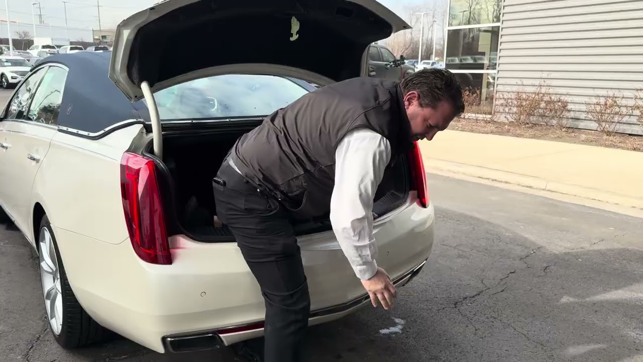 2013 Cadillac XTS AWD 