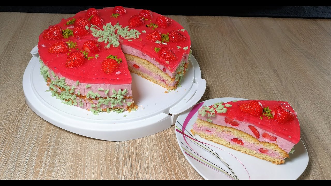 Erdbeertorte mit Götterspeise