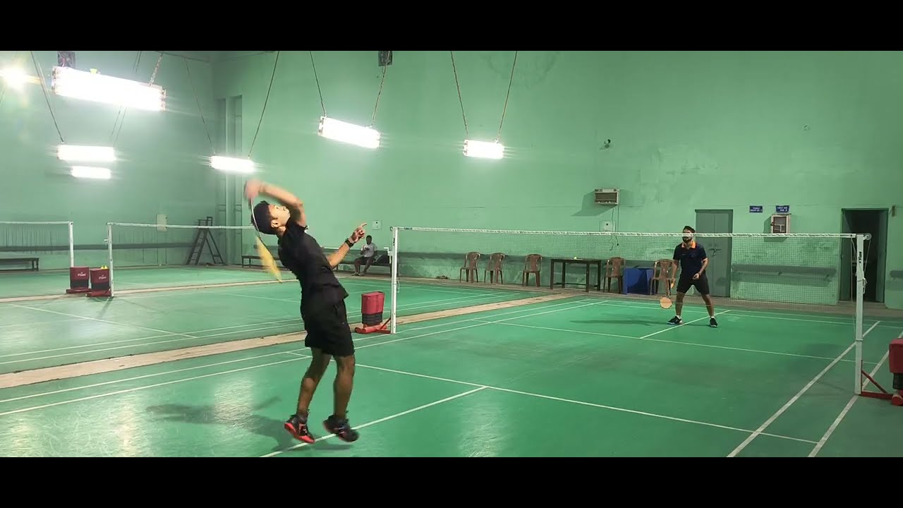 (1078) Ayush vs Abhishek (Action Game) Men's #badminton #singles #iitroorkee #iitiansvlogs #mensgame