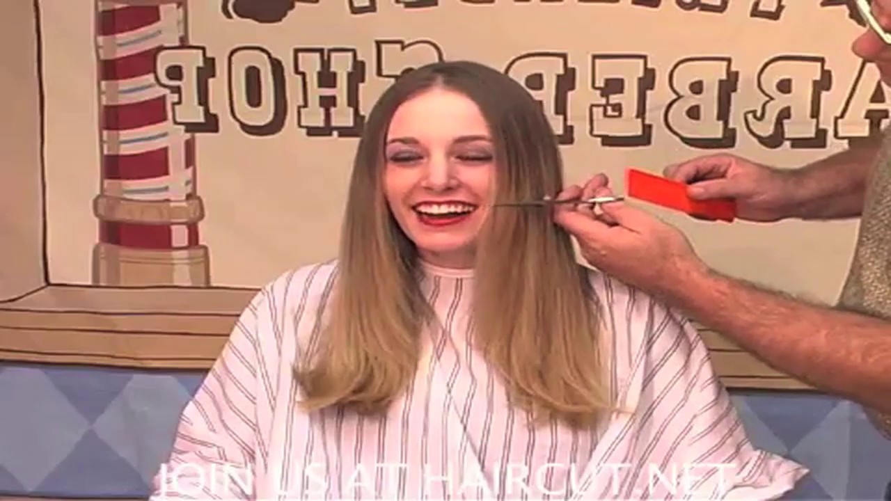 101 Haircuts — первый сайт для участников Haircut.net, предлагающий короткую стрижку Мэри. Открыт