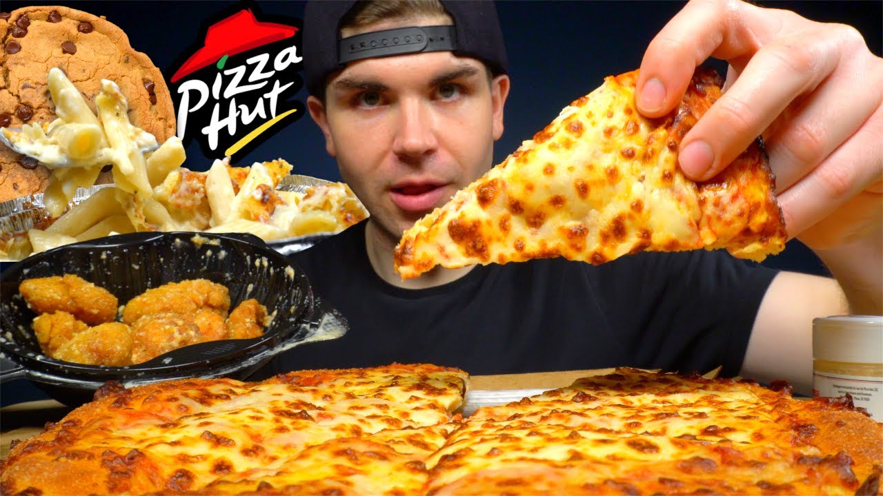 PIZZA HUT PIZZA, PASTA, BREADSTICKS, BONELESS WINGS Mukbang (Trying Menu REACTING to Your Comments)