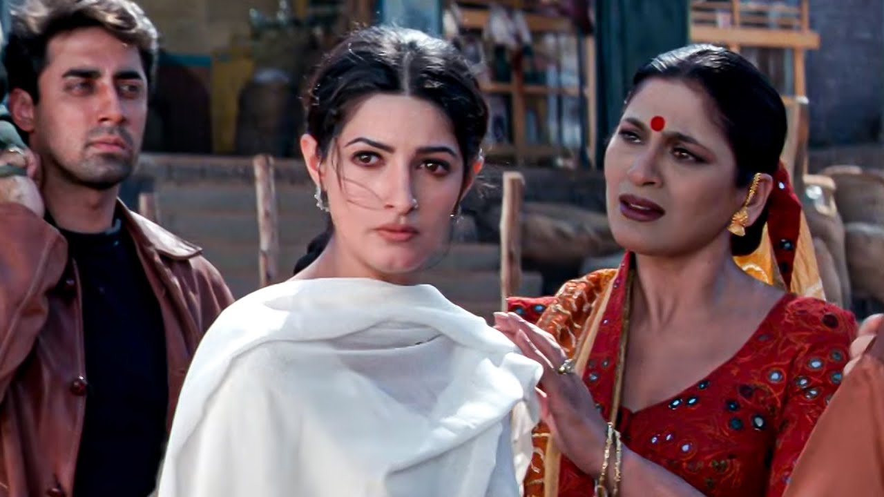 TWINKLE KHANNA BEST SCENE | मैं यहां से भागने नहीं, गुर्जर का सामना करने आई हूं। MELA MOVIE