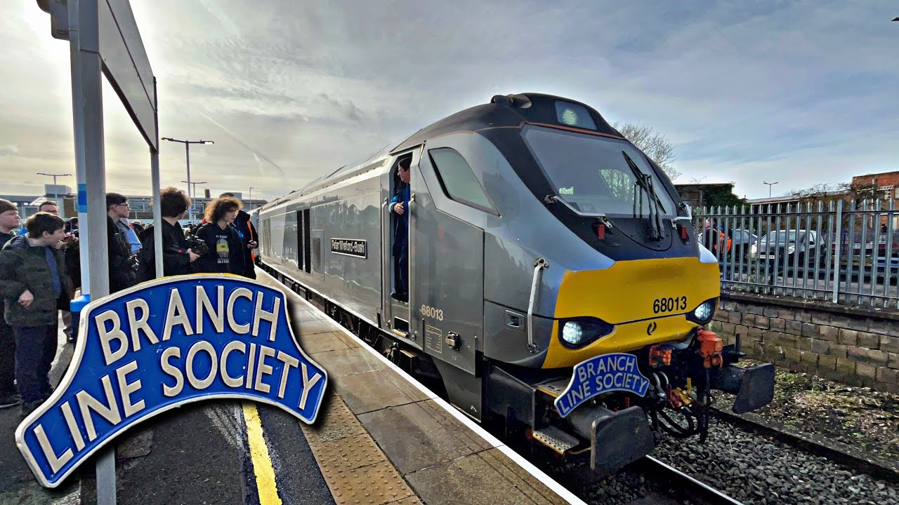 80+ TONES | 68013 & 82309 at Banbury - Mk3 Farewell Tour