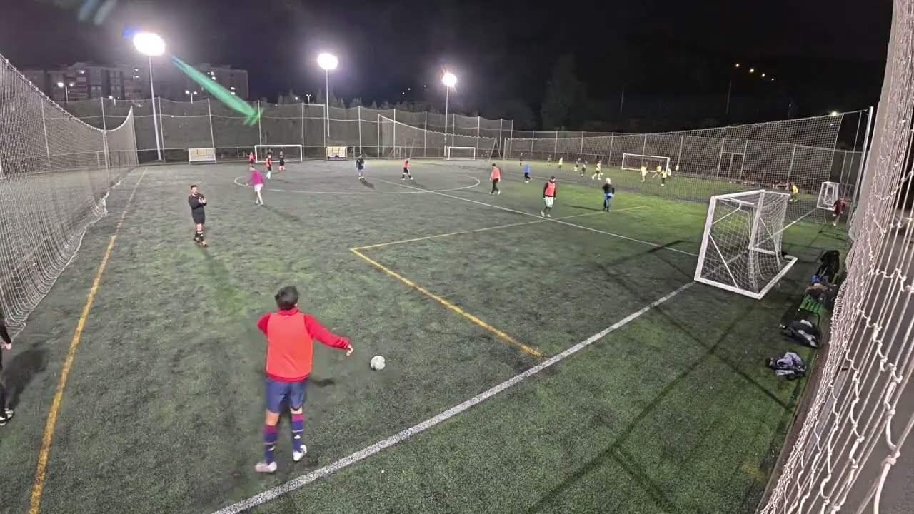ENCUENTRO AMISTOSO DE FÚTBOL 7  @futbol7debarrio