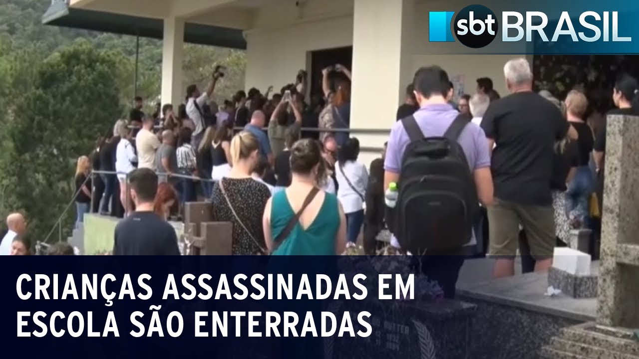 Crianças assassinadas em escola são enterradas em Blumenau | SBT Brasil (06/04/23)