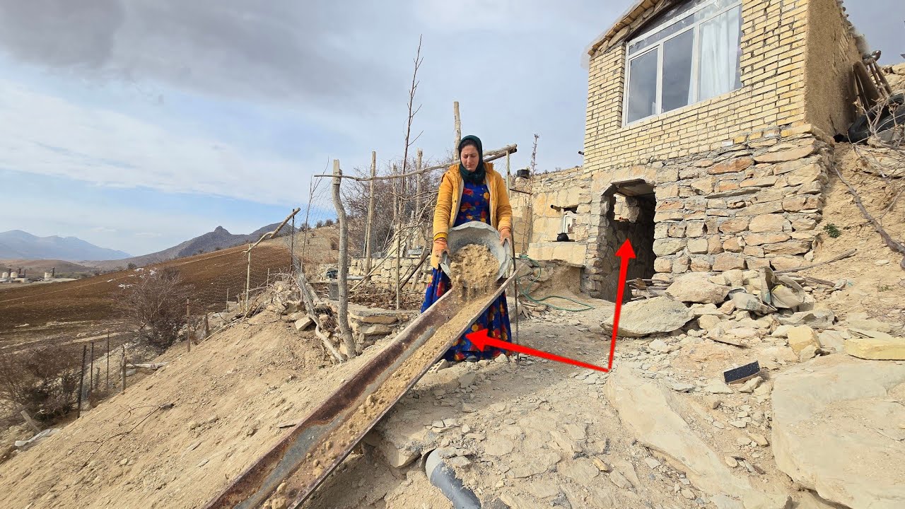 Practical initiative of a nomadic lady: Carrying soil has become easier
