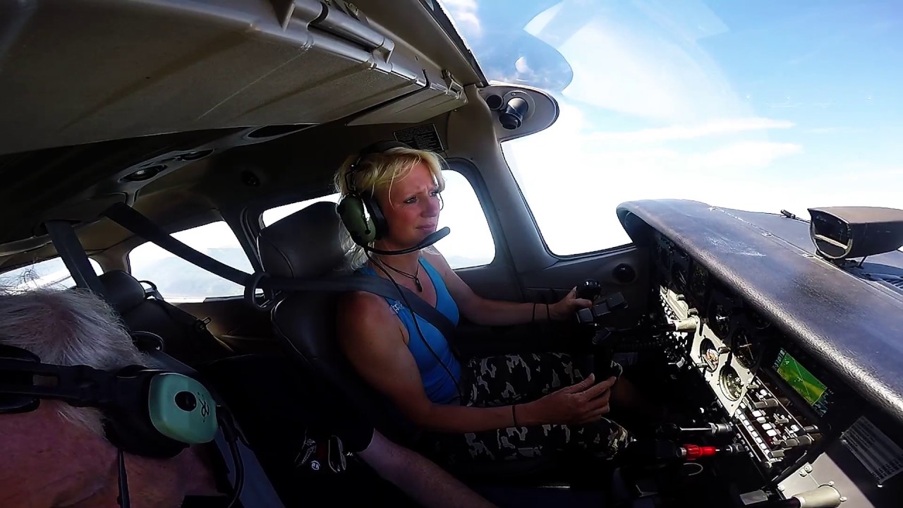 Pilot's life!!! Girls fly too!!! :D