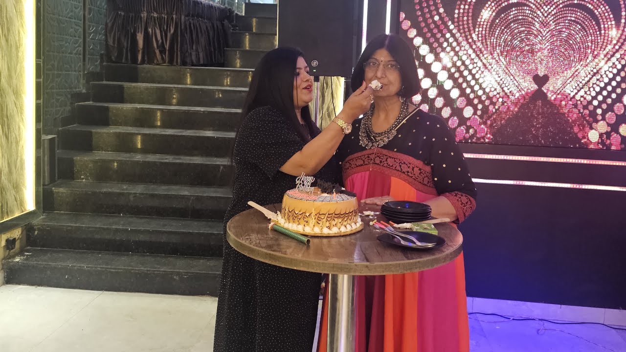 Saadna manchanda ji ka birthday 🎂 celebration🎂😍