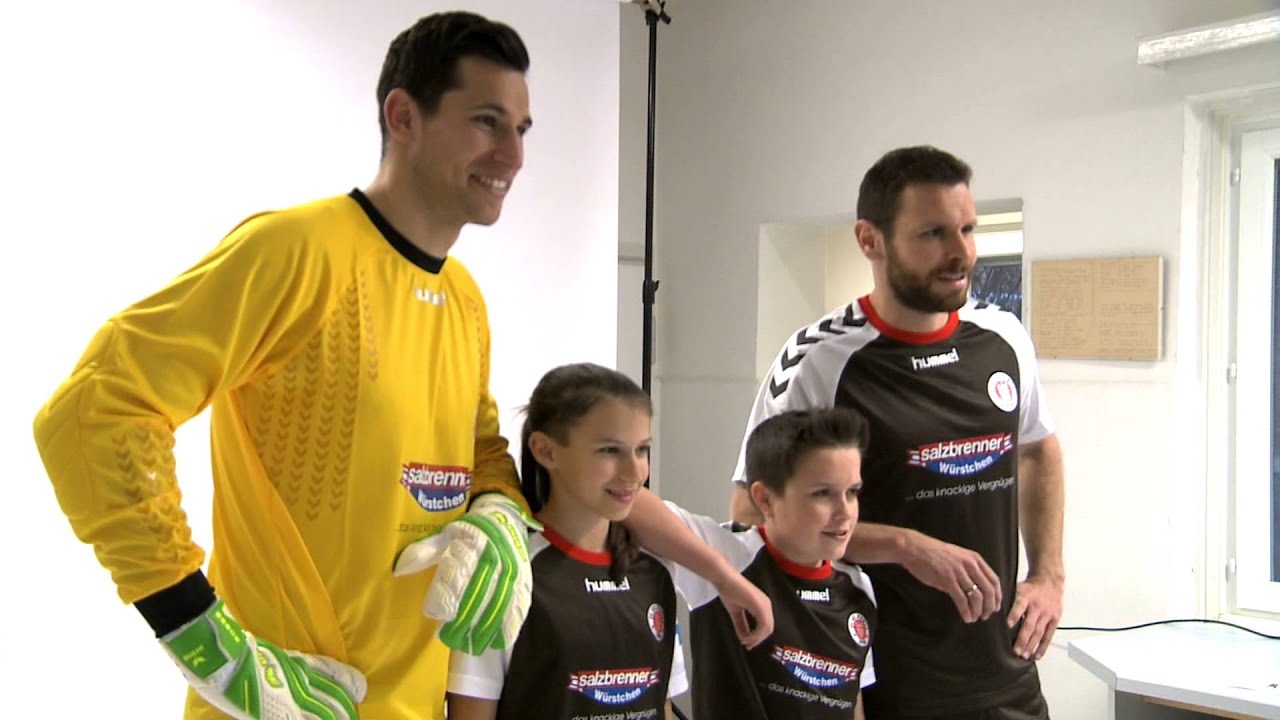 Fotoshooting zum neuen Fußballschulen-Trikot der FC St. Pauli Rabauken 2015