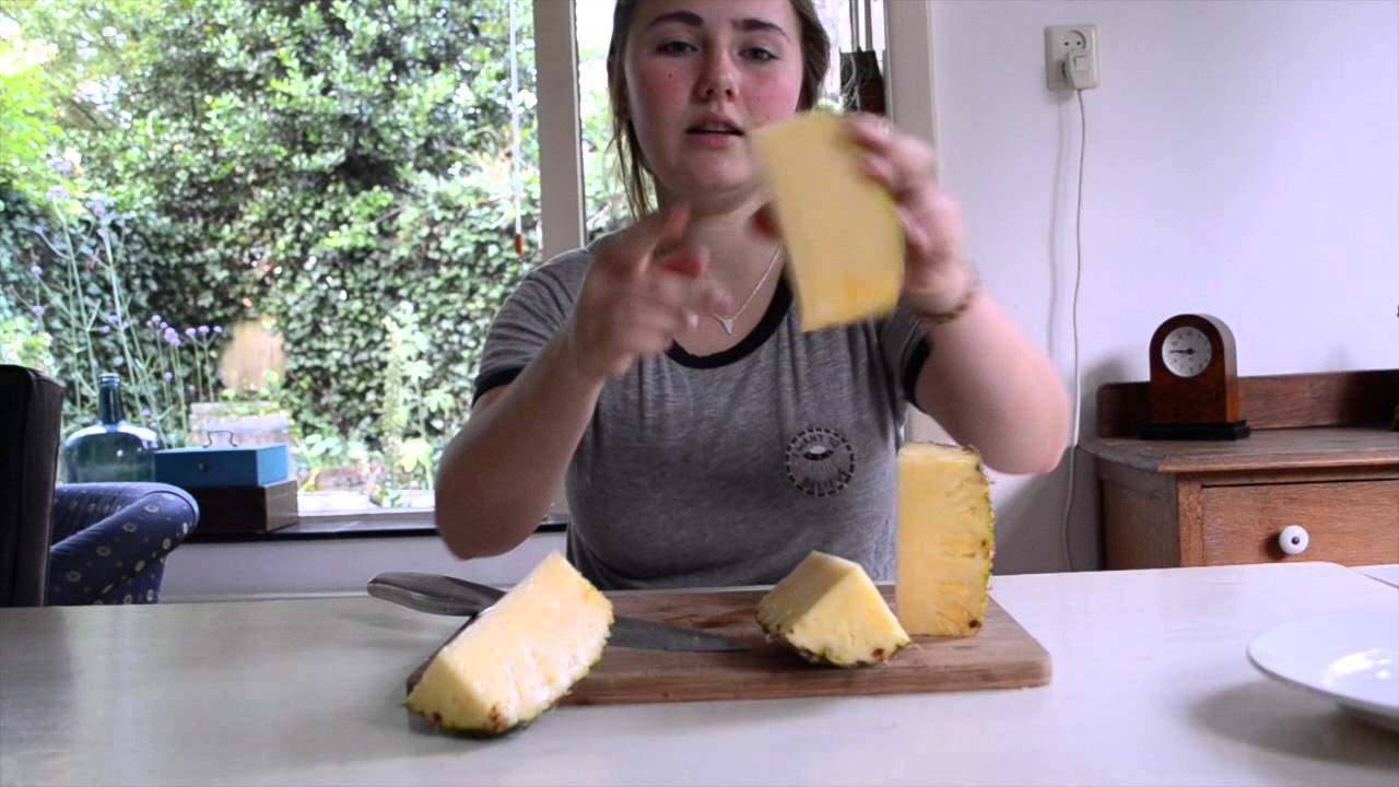 Ananas snijden